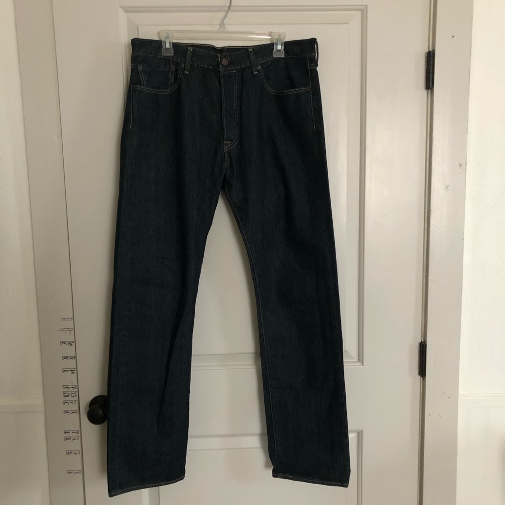 501 Levis size 34 x 32